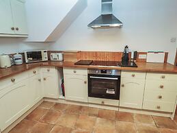 1 Rowes Cottages