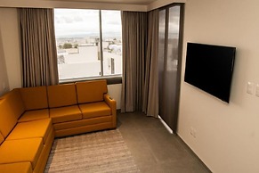 S22 Hotel & Suites