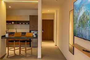 S22 Hotel & Suites