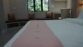 Hotel Jay Jay