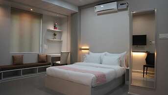 Hotel Jay Jay