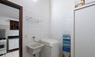 House w/ Pool 200 m From the Beach Pro0003