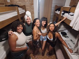 HOSTEL QUINTAL GUEST Ubatuba - PG