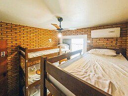 HOSTEL QUINTAL GUEST Ubatuba - PG