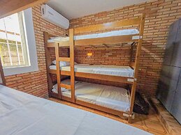 HOSTEL QUINTAL GUEST Ubatuba - PG