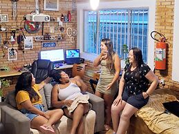 HOSTEL QUINTAL GUEST Ubatuba - PG