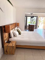Casitas Boutique Studios