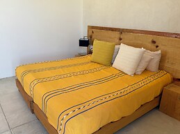 Casitas Boutique Studios