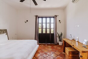 Casitas Boutique Studios