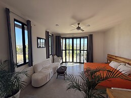 Casitas Boutique Studios