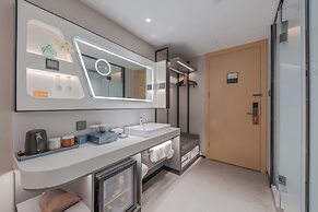 SKYBIRD Hotel