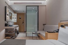 SKYBIRD Hotel