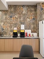 Urban Brown Hotel