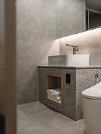 Urban Brown Hotel