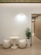Urban Brown Hotel