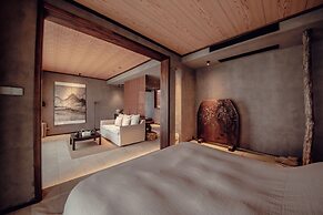 Nordsee Manor by Arcadia Collection