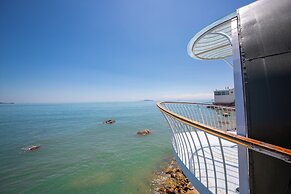 Nordsee Manor by Arcadia Collection