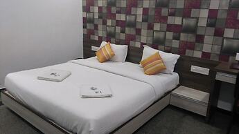 Hotel Samrat