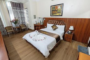 HOÀNG GIA HOTEL ĐÔNG ANH