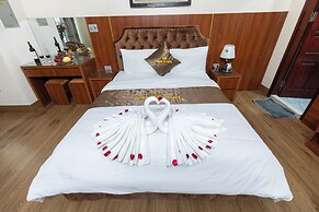 HOÀNG GIA HOTEL ĐÔNG ANH