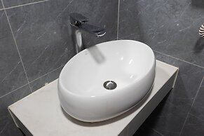 HOÀNG GIA HOTEL ĐÔNG ANH