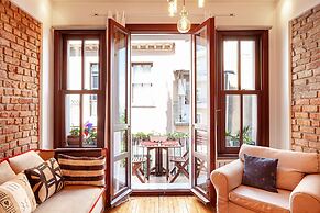 Alaattin Apartments