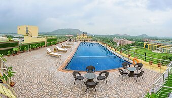 Golden Tulip Jaipur Kukas