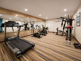 Golden Tulip Kukas Jaipur