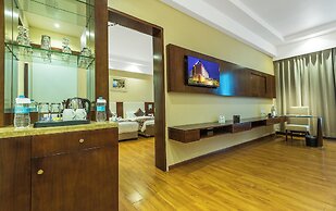 Golden Tulip Jaipur Kukas
