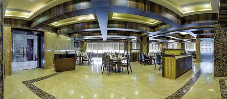 Golden Tulip Jaipur Kukas