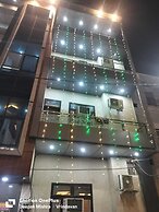 Shri Mohini Kunj Hotel Vrindavan