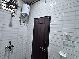 Shri Mohini Kunj Hotel Vrindavan