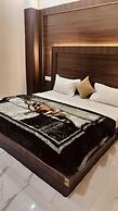 Shri Mohini Kunj Hotel Vrindavan