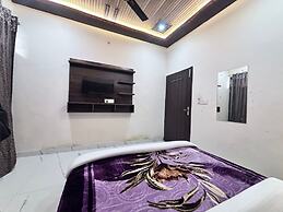 Shri Mohini Kunj Hotel Vrindavan