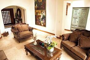 Lujosa Casa Guayllabamba BBQ Jacuzzi Gym Piscina