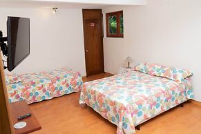 Lujosa Casa Guayllabamba BBQ Jacuzzi Gym Piscina