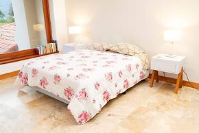 Lujosa Casa Guayllabamba BBQ Jacuzzi Gym Piscina