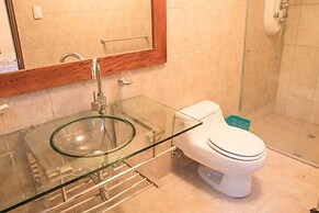 Lujosa Casa Guayllabamba BBQ Jacuzzi Gym Piscina