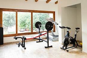 Lujosa Casa Guayllabamba BBQ Jacuzzi Gym Piscina
