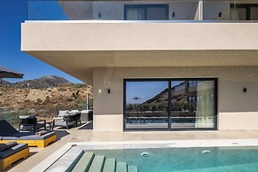 Celeste Bali Suites