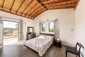 Rhodia Villa in Steni