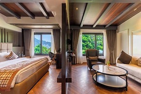 Lawrence Solitaire Resort Nainital