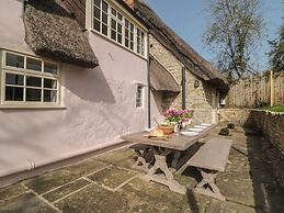 Holly Cottage