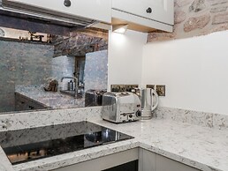 Walnut Cottage