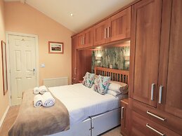 Kingfisher Lodge