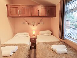Kingfisher Lodge