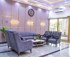 Abiis hotel &Suites