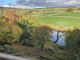 The Sett on the Wharfe