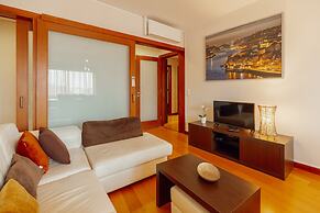 Downtown Deluxe 3 by Vacationy