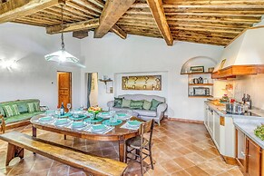 Amazing Berignone Natural Paradise Apt
